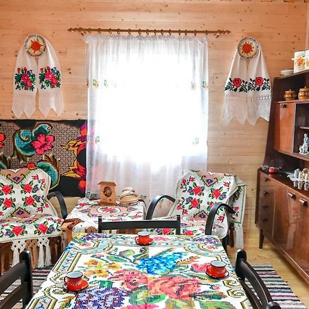 Casa Nely Hotel Sighetu Marmatiei Ngoại thất bức ảnh